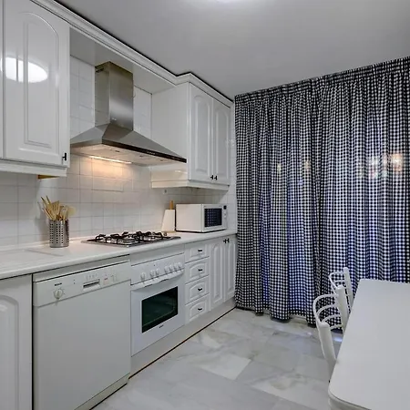 Casa Guadalmina Baja, Golf Views * ماربيا