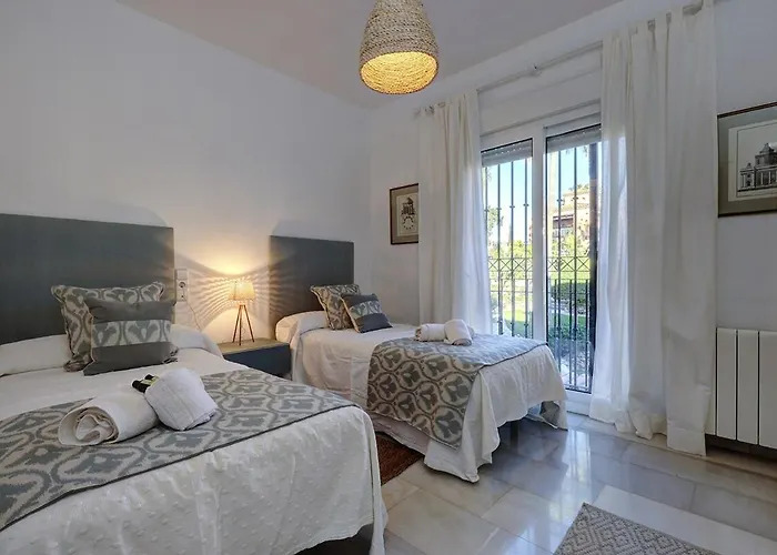 Будинок відпочинку Casa Guadalmina Baja, Golf Views