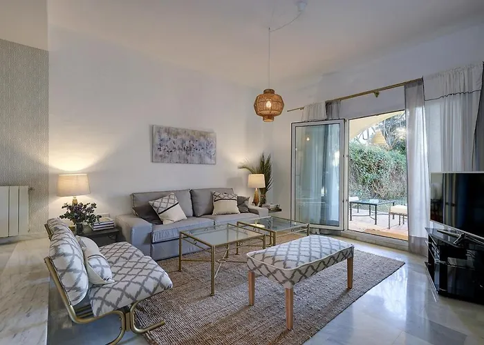 Casa Guadalmina Baja, Golf Views Будинок відпочинку Марбелья